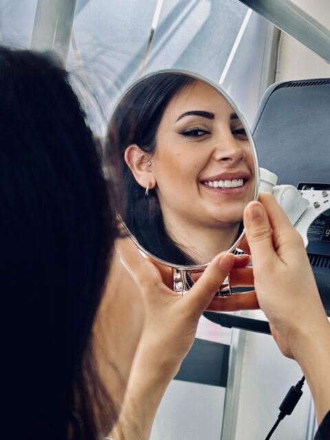 Denta-Istanbul-Happy-Patients (12)